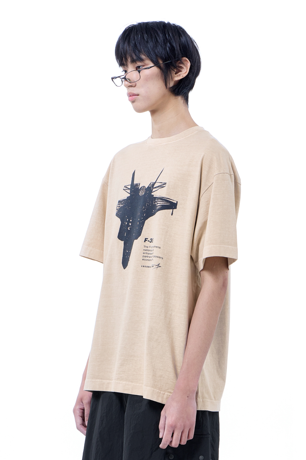 LM F-35 GRAPHIC GARMENT DYED OVER T-SHIRT (BEIGE)